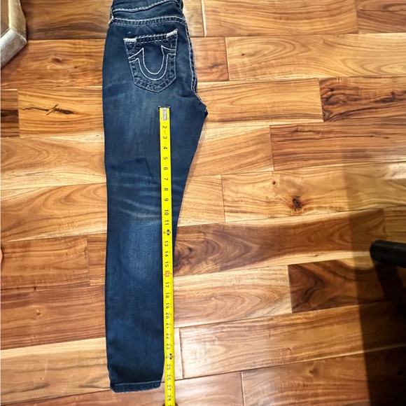 True Religion Mid Rise Skinny jeans size28 but better fit for size 26,27 - Picture 6 of 6